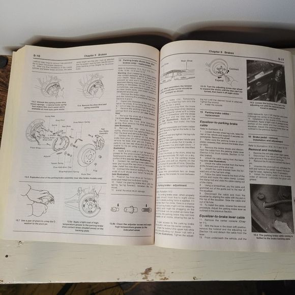 Toyota Camry 1983 thru 1991 Gasoline Engine Haynes Repair Manual - Picture 6 of 7